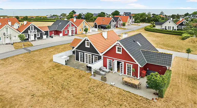 Charmerende rækkehus ved strand, skov og natur 