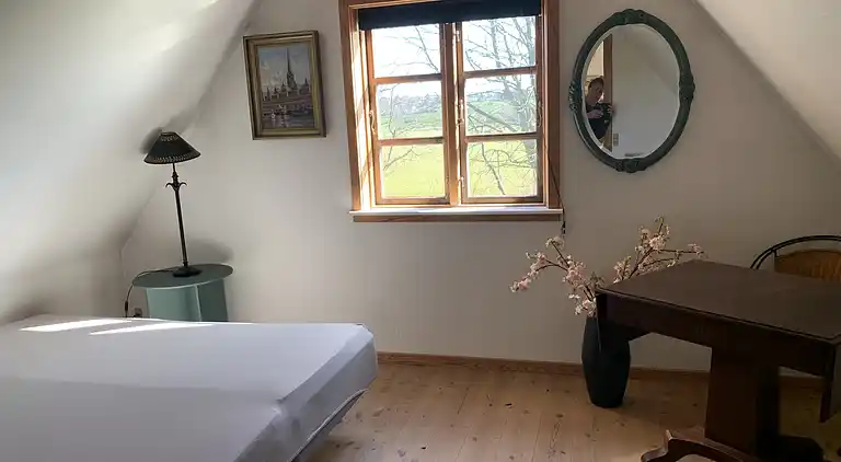 Idyllisk landsted på solskinsøen