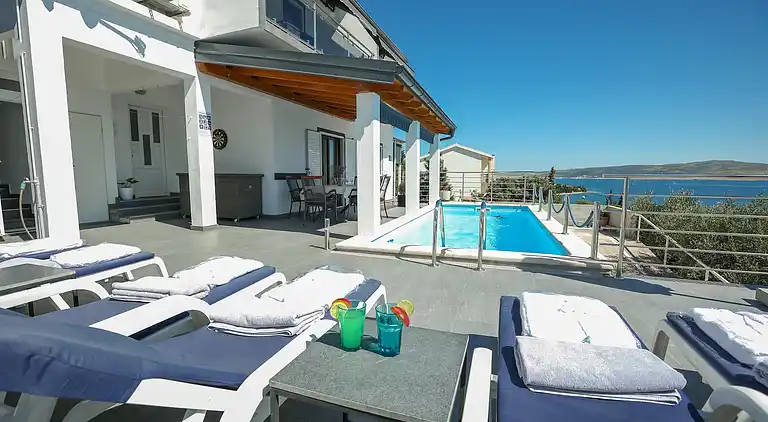 Apartment in Starigrad