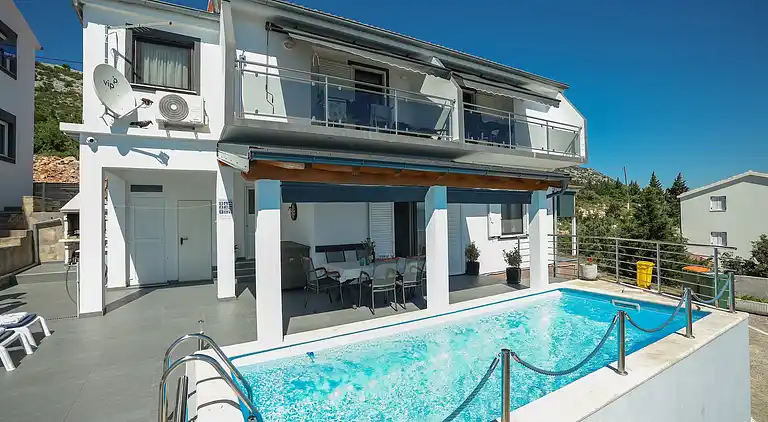 Apartment in Starigrad