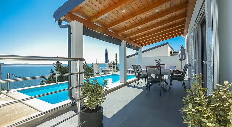 Apartment in Starigrad