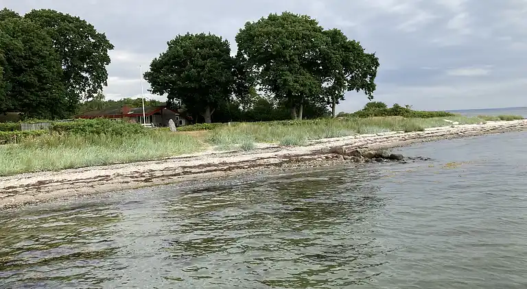Ferienhaus in 1. Reihe zum schönen Strand