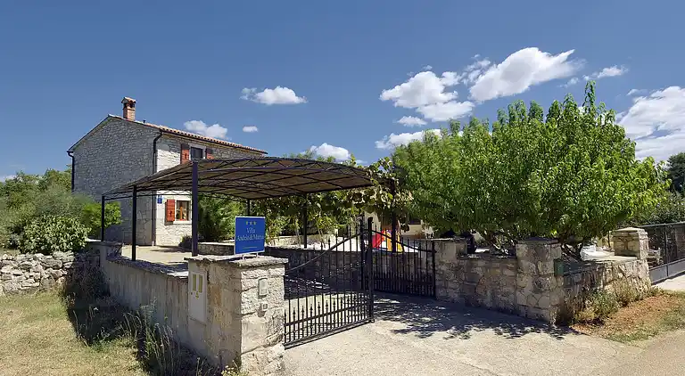 Feriebolig i Čehići