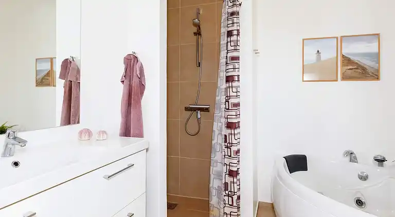 Sommerhus ved Nr Lyngby Strand