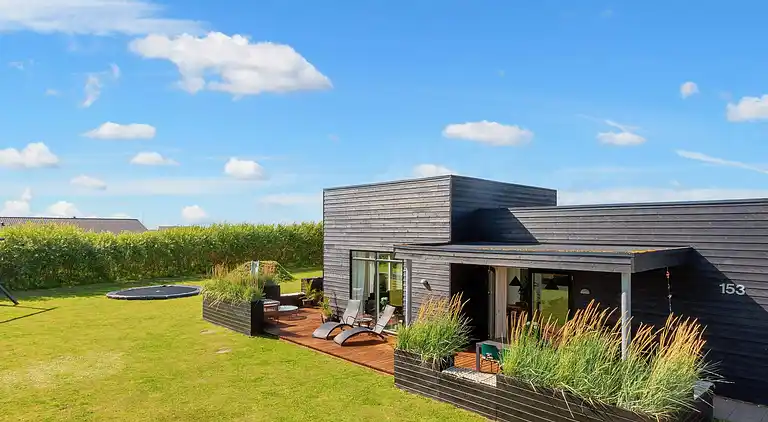 Sommerhus ved Nr Lyngby Strand