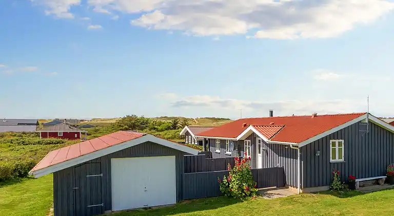 Sommerhus ved Nr Lyngby Strand