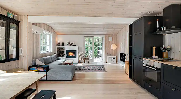 Charmerende sommerhus tæt på smuk badestrand