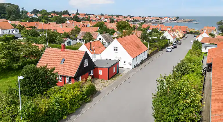 Charmerende byhus i hyggelige Svaneke