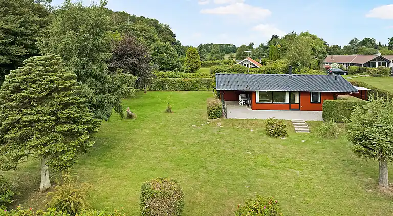Feriehus 100 meter fra en nydelig strand