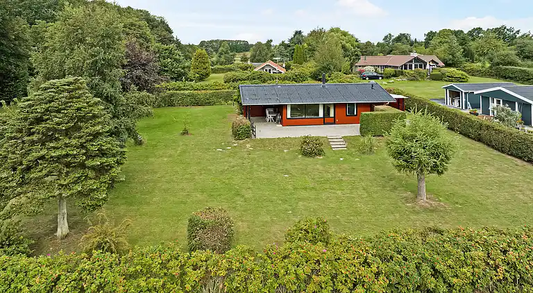Feriehus 100 meter fra en nydelig strand