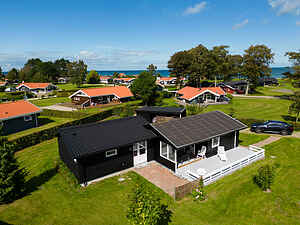  Ferienhaus mit 100 m zum Meer in Nordfyn