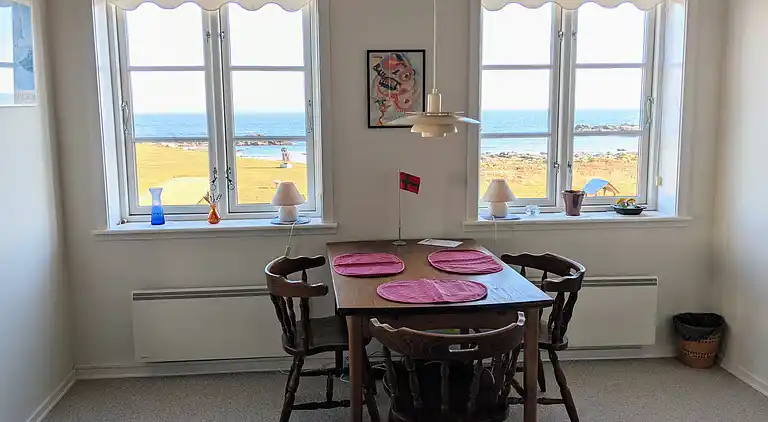 Schönes 2-Stock Haus am Meer auf Bornholm.