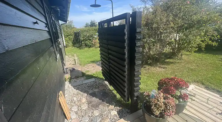 Ferienhaus in der 2. Reihe von Enøs Küste