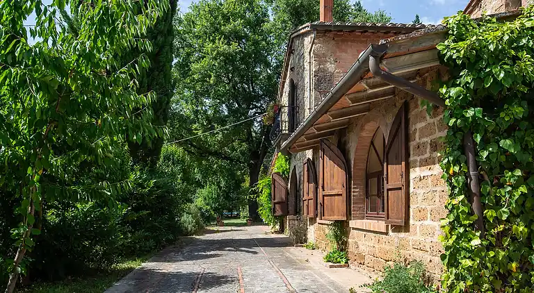VILLA IN FARMHOUSE with pool