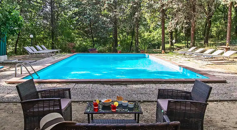 VILLA IN FARMHOUSE with pool