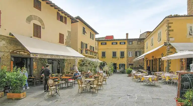 Hytte i Massa e Cozzile