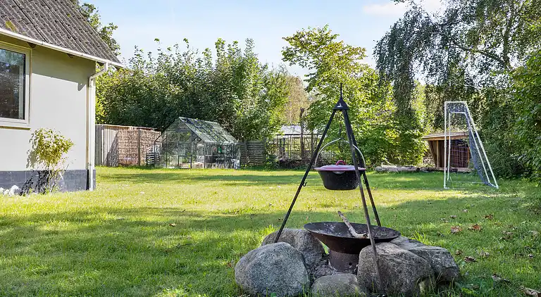 Feriehus som byder på både Ø-idyl og havudsigt