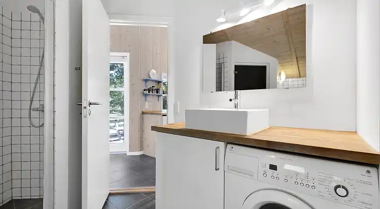 Sommerhus i skøn natur i Brunshuse