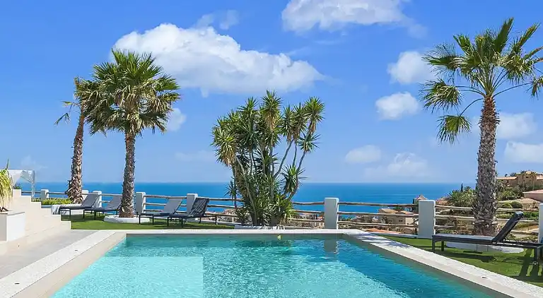 Villa in El Campello