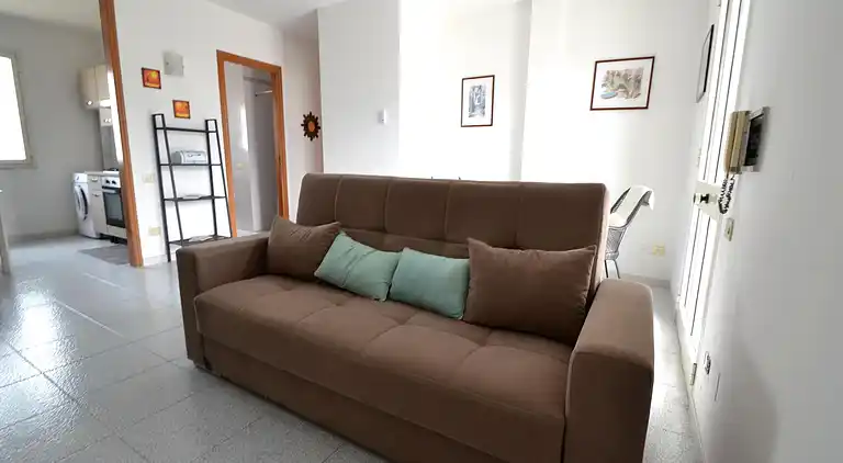 Charming Holiday Home Near The Beach With A Terrace, Pets