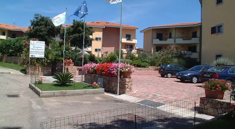 Das malerische Apartment Residence I Mirti Bianchi mit 2