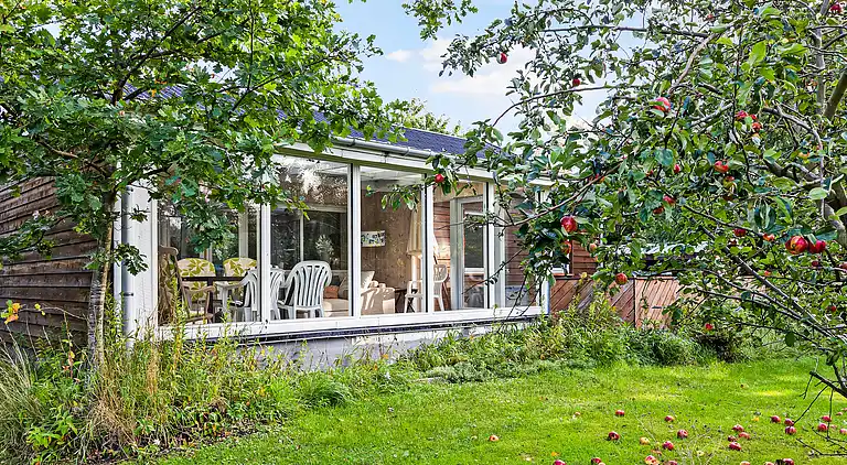 Idyllisches Ferienhaus 600 Meter zum Sandstrand