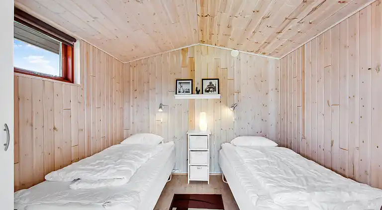 Skønt sommerhus i rolige omgivelser nær stranden