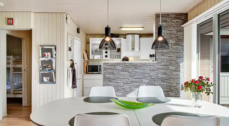 Skønt sommerhus i rolige omgivelser nær stranden