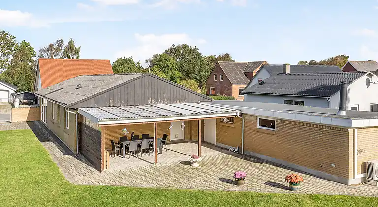 Gemütliches und geräumiges Stadthaus in Aars