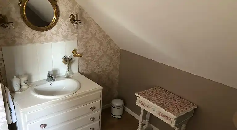 Holiday home in Montrabot