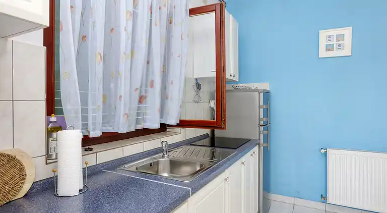 Two bedroom apartment near beach Jezera, Murter (A-796-c)