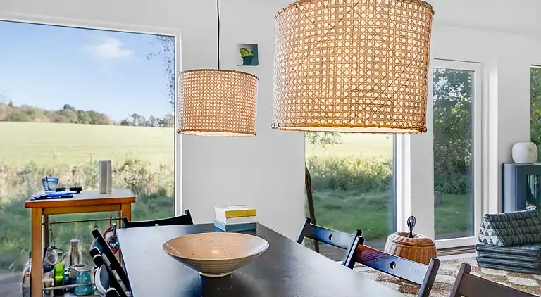 Mysig sommarstuga i Vejby med 900 m till stranden