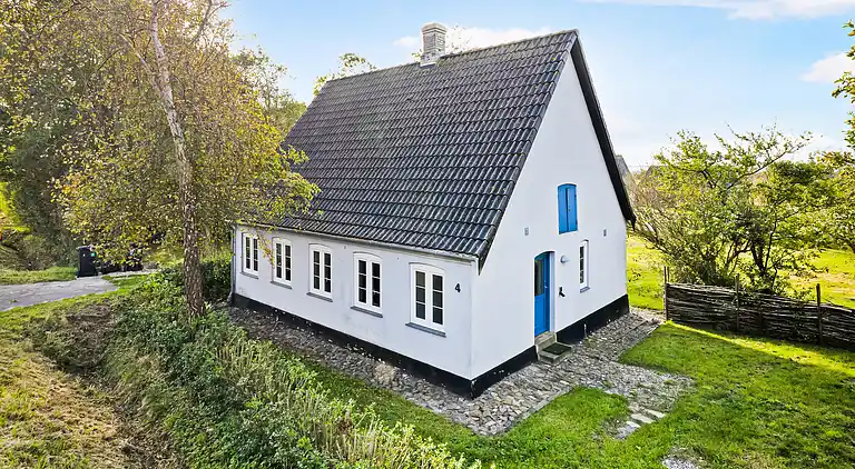Cozy country house on Ærø