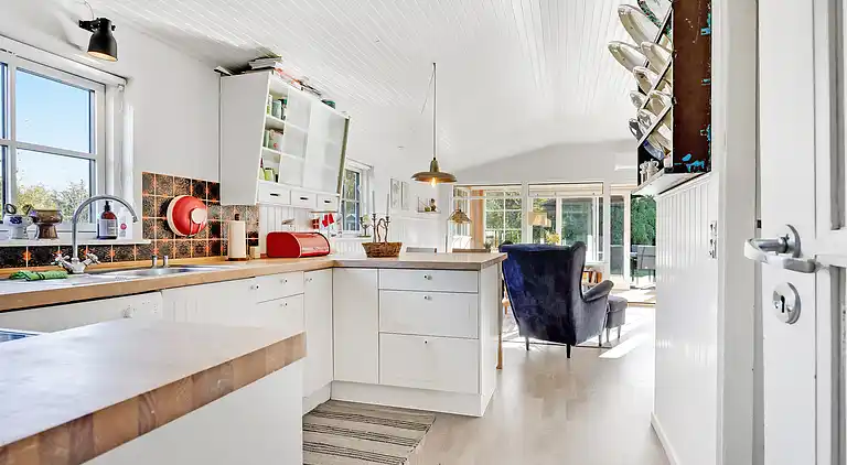 Dejligt sommerhus i Hals med 250 m til stranden