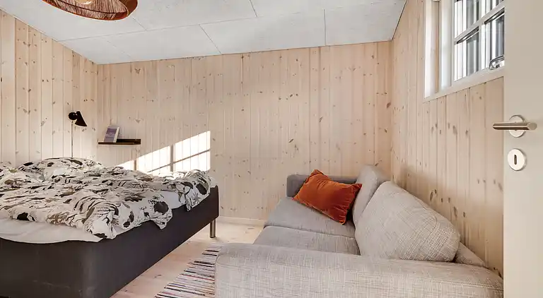 Dejligt sommerhus i Hals med 250 m til stranden