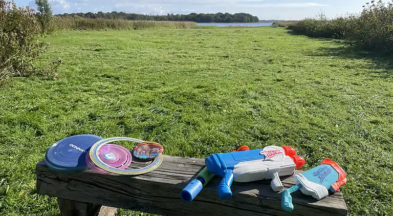 Einsig artiges Landhaus am Wasser