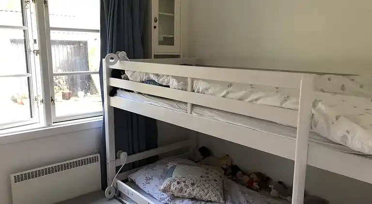 Einsig artiges Landhaus am Wasser