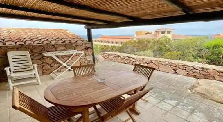 Strandwohnung Baja Sardinia - Vermietet vom 4. Juli 2026 bis