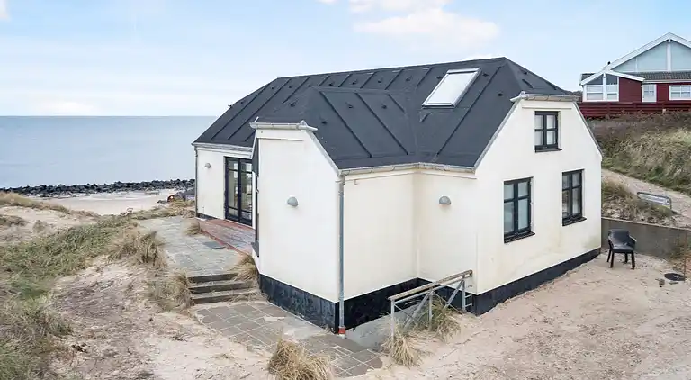 Ferienhaus mit Panoramablick zum Strand