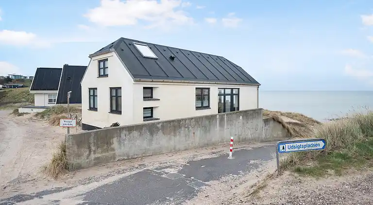 Ferienhaus mit Panoramablick zum Strand