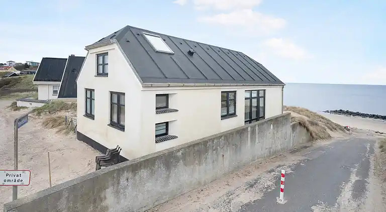 Ferienhaus mit Panoramablick zum Strand