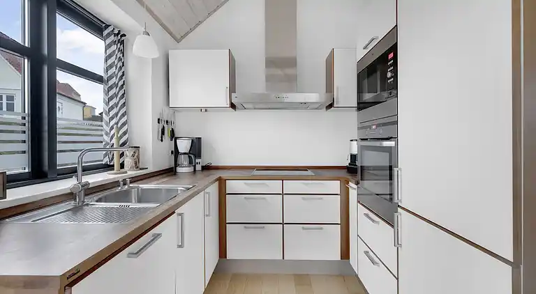 Ferienhaus mit Panoramablick zum Strand