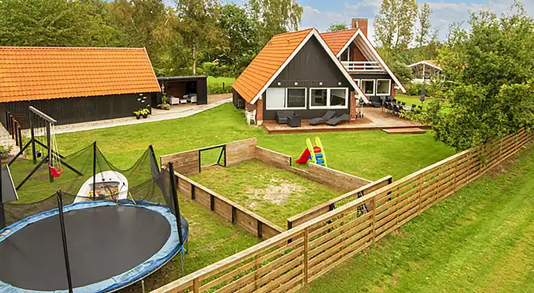 Holiday home in Fjellerup Strand