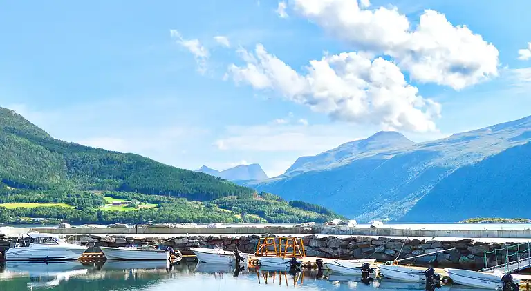 Holiday home in Eidsvåg