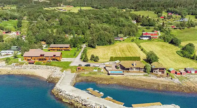 Holiday home in Eidsvåg