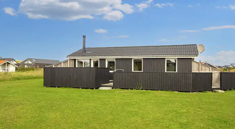 Semesterbostad vid Vrist Strand