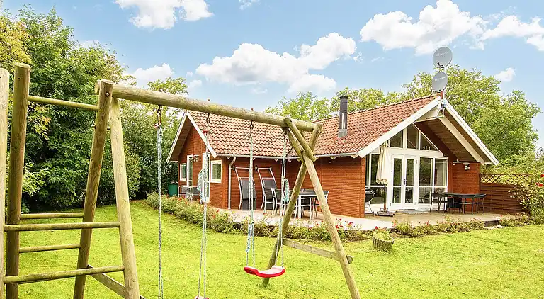 Holiday home in Allingåbro