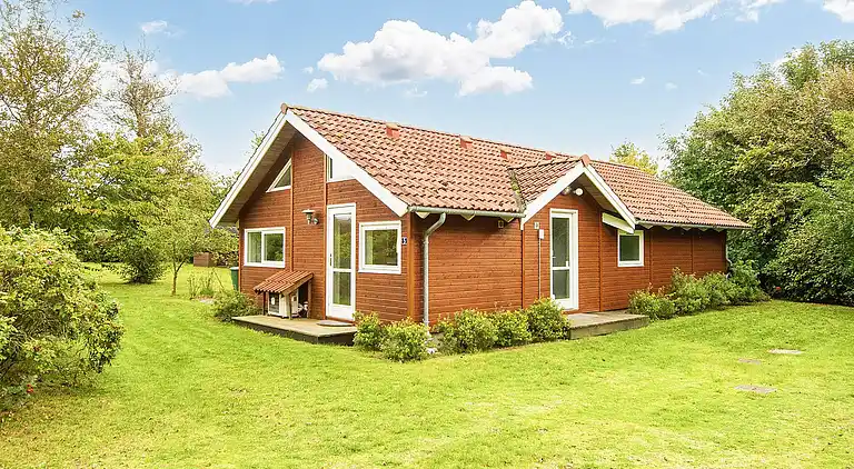 Holiday home in Allingåbro