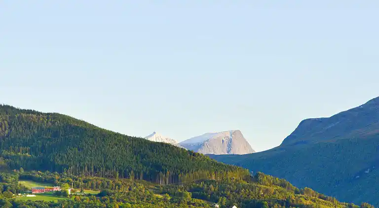 Sommerhus i Eidsvåg