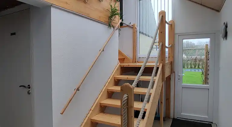 Kindvriendelijk huisje met groot binnenzwembad